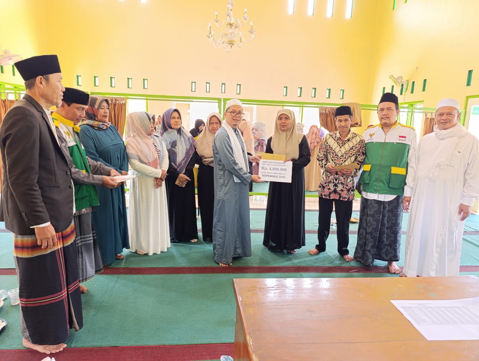 UPZ-BAZNAS Desa Sirnabaya Salurkan Bantuan “Sirnabaya Sejahtera” untuk Pelaku UMKM